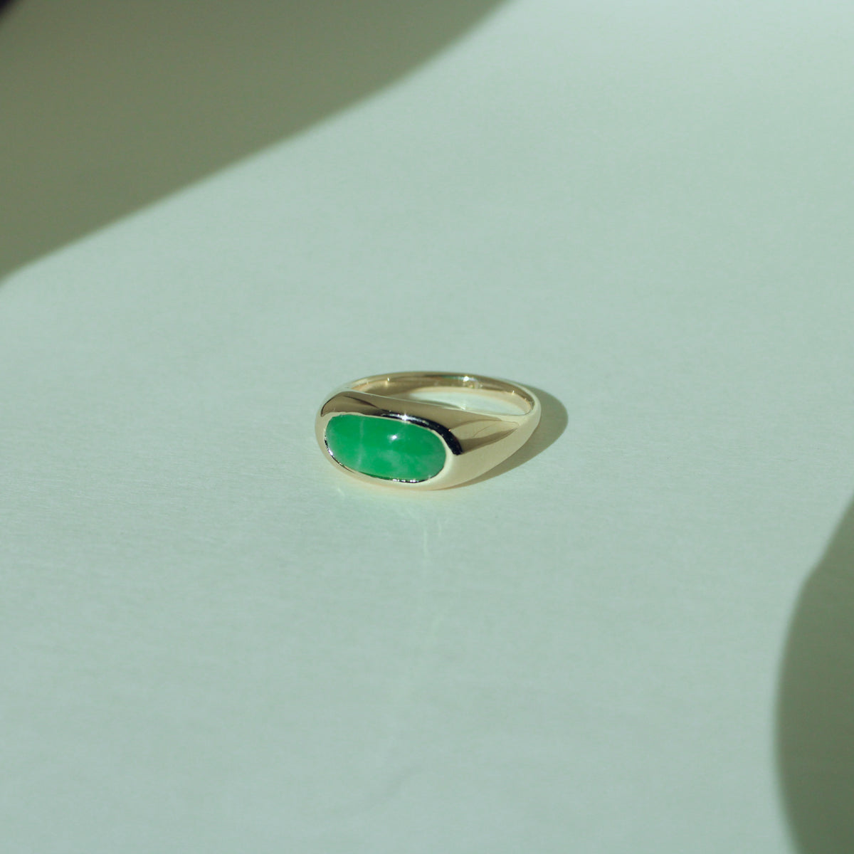 Jadeite Saddle Ring 14k