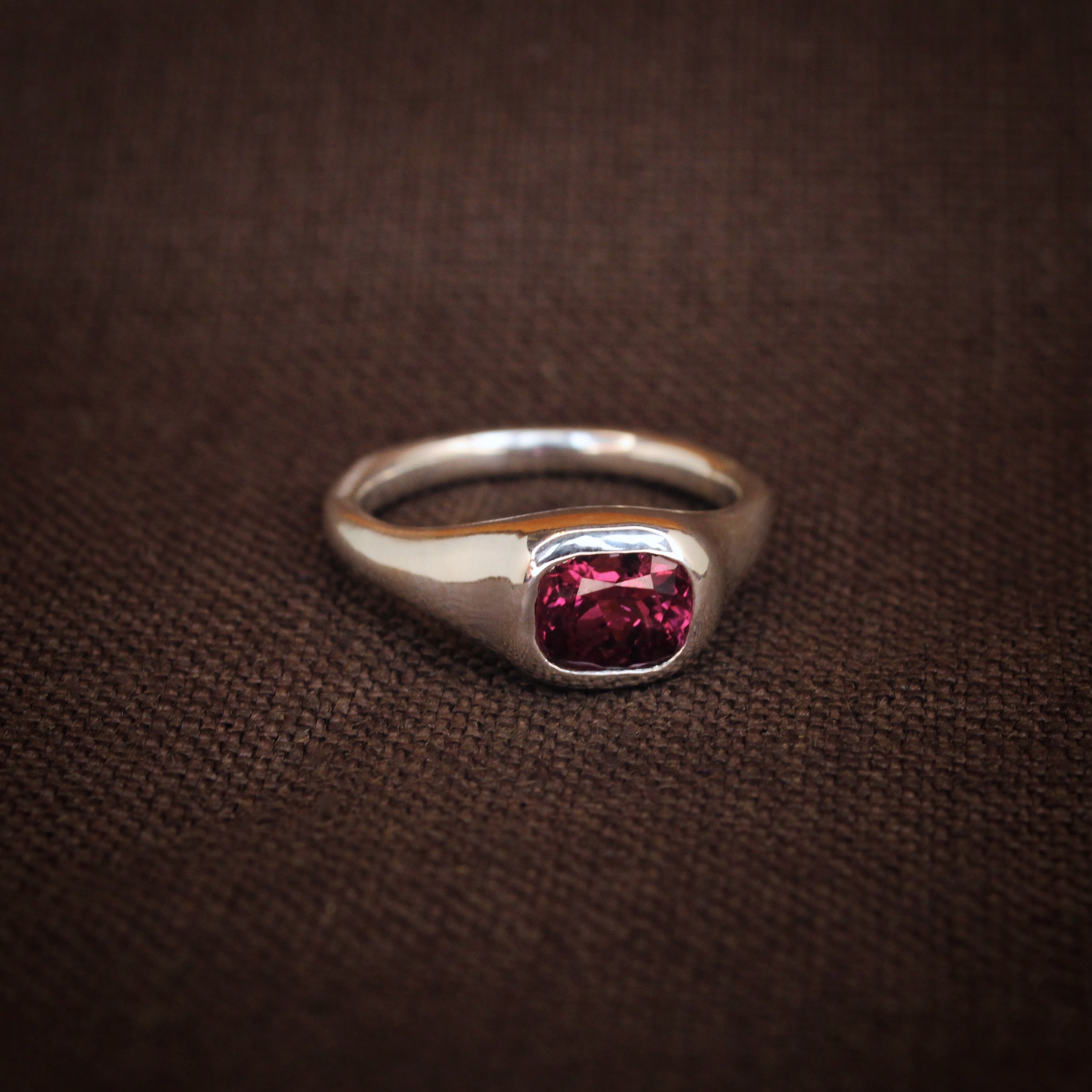 Portal Ring - Malaya Garnet