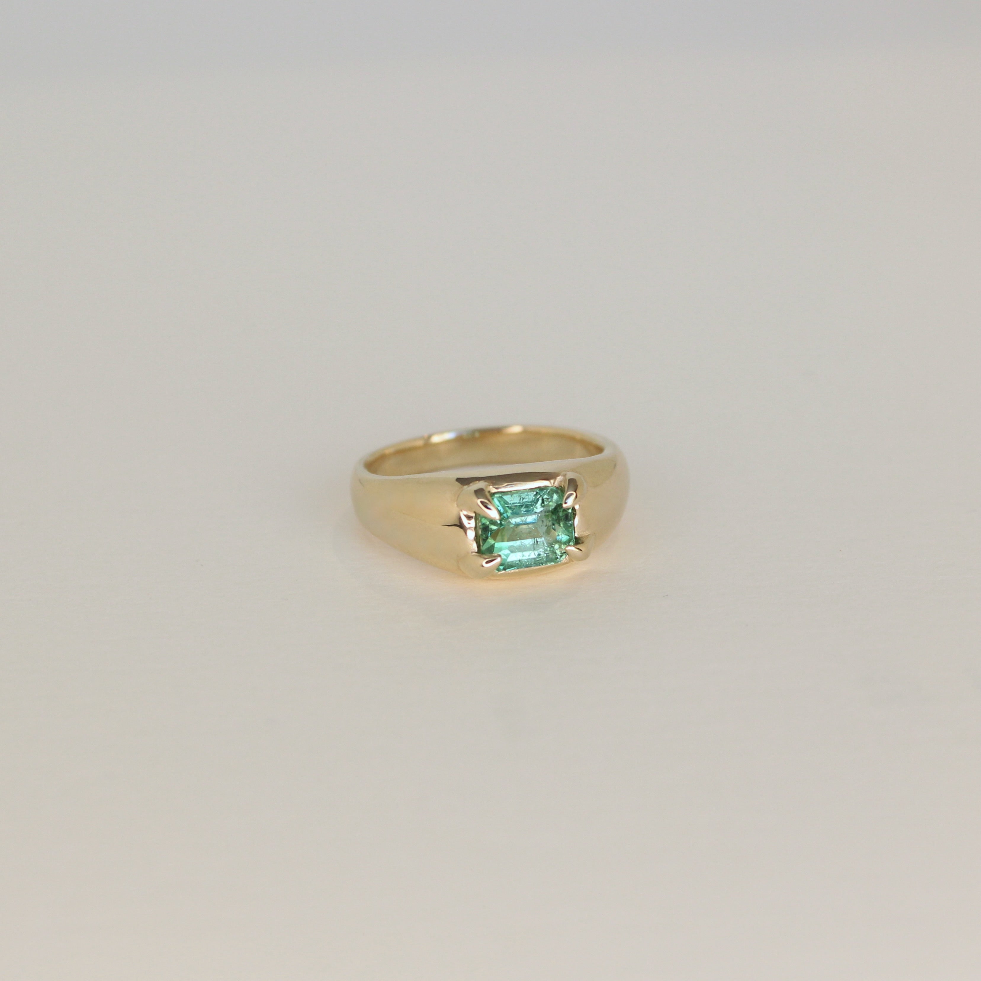 Mesa Gold Ring - Cyan Tourmaline