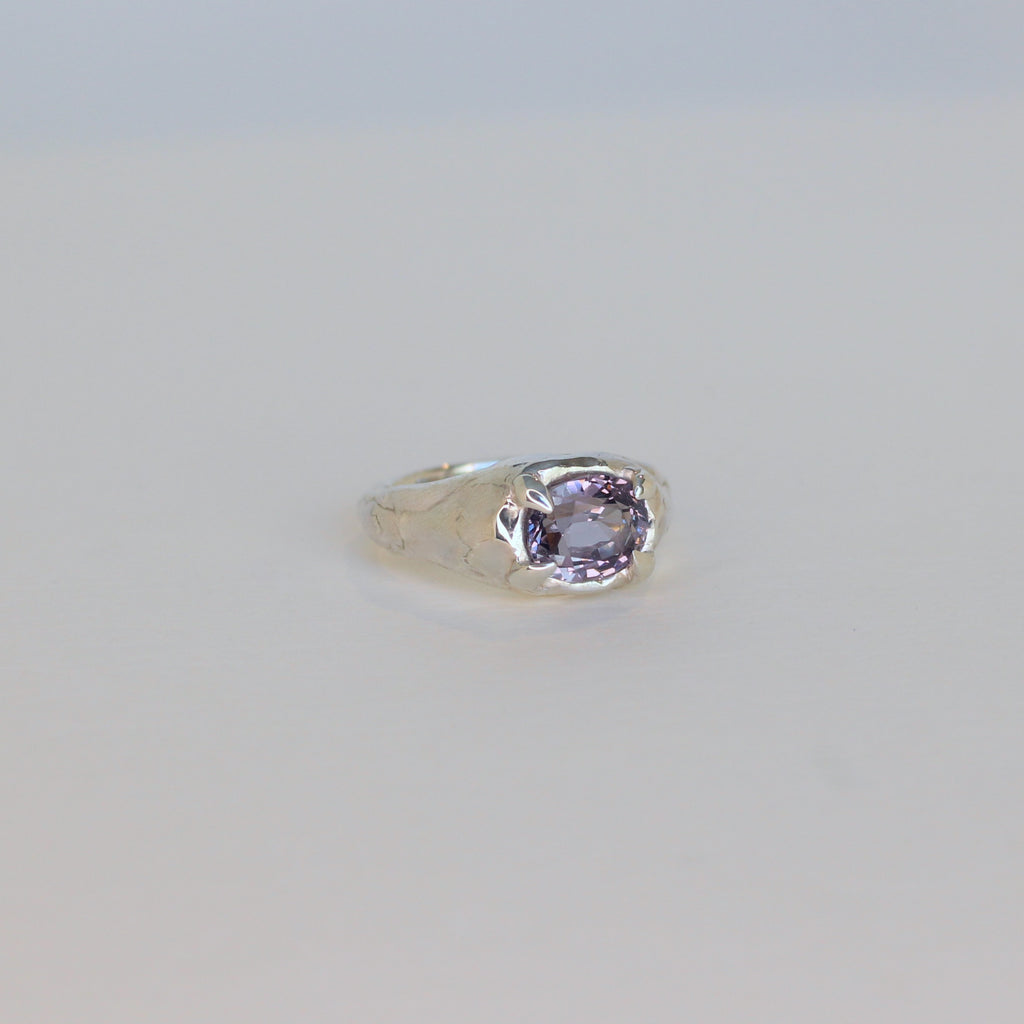Kalium Pinky Ring - Spinel