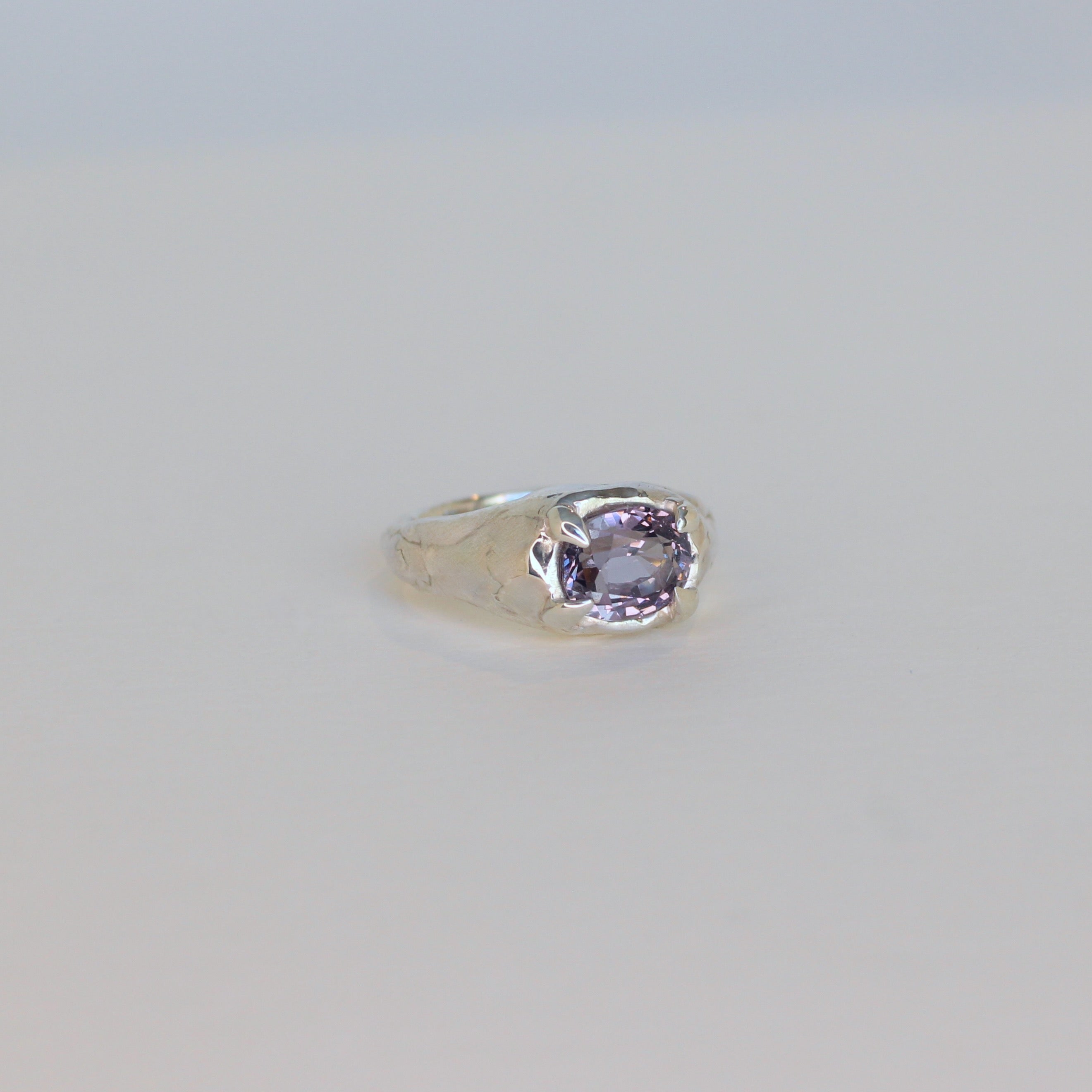 Kalium Pinky Ring - Spinel