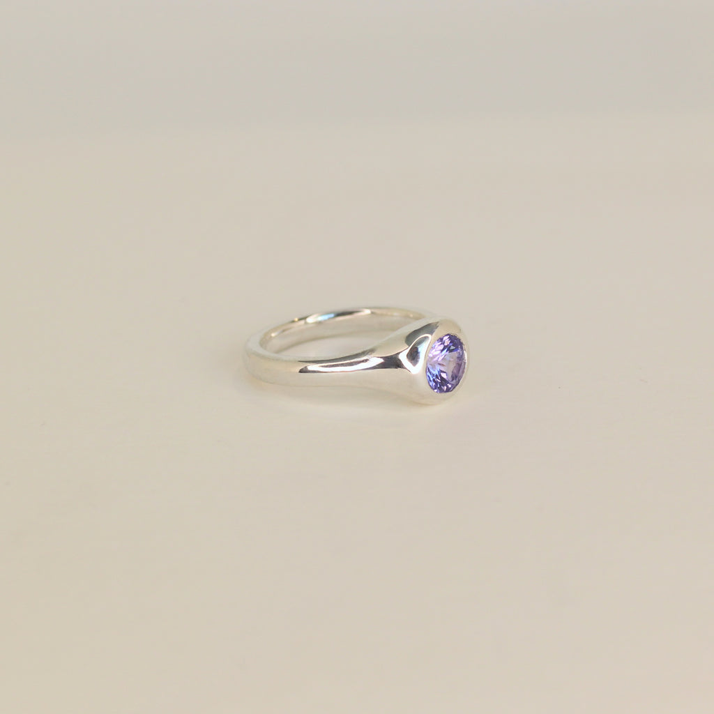 Portal Ring - Lilac Tanzanite