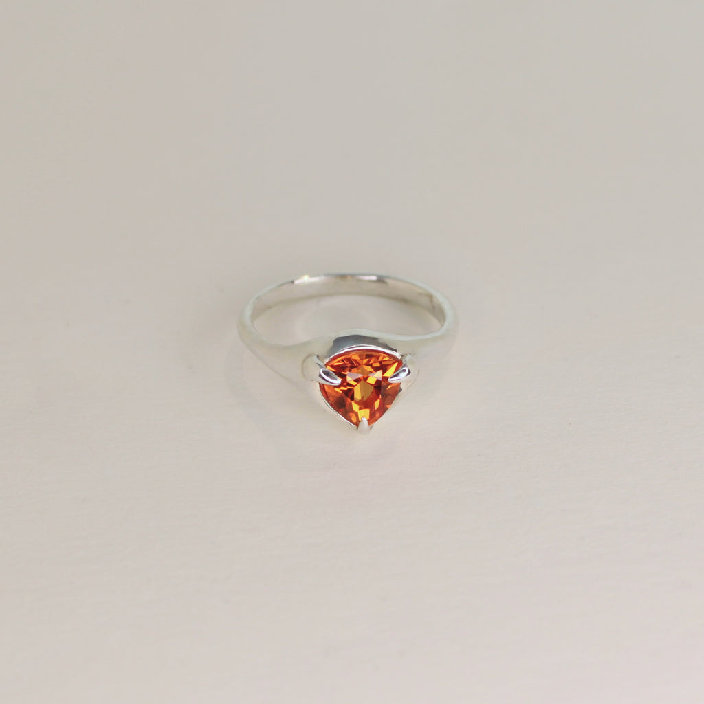 Cyra Sapphire Trillion Ring