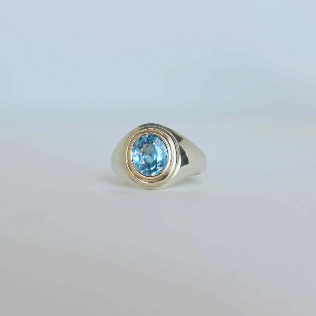 Voyager Zircon Gold Signet Ring