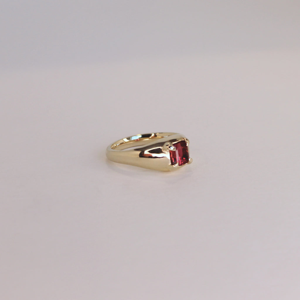 Mesa Gold Ring - Cherry Tourmaline