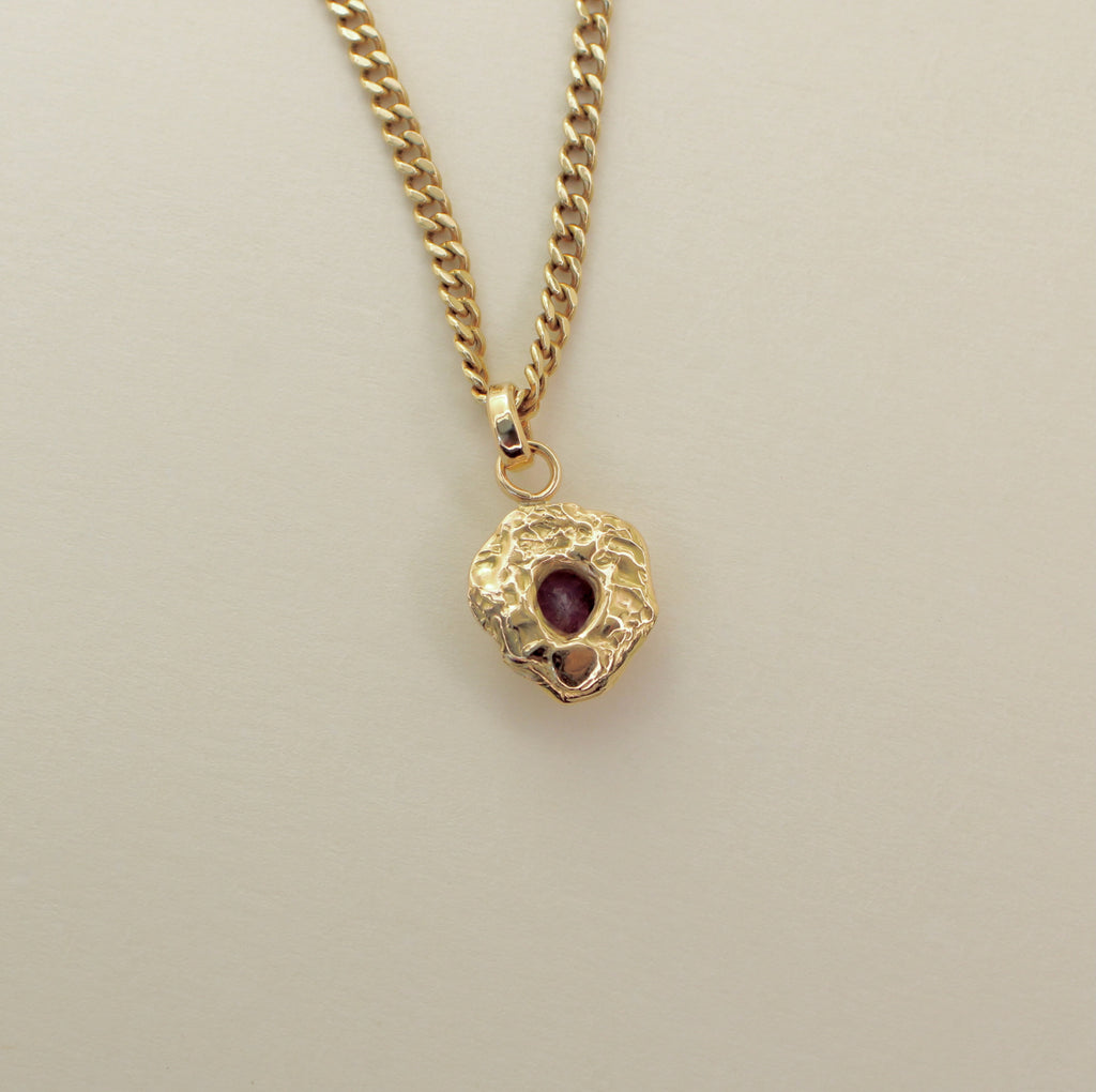 Berry Tart 14k Pendant - Silky Sapphire