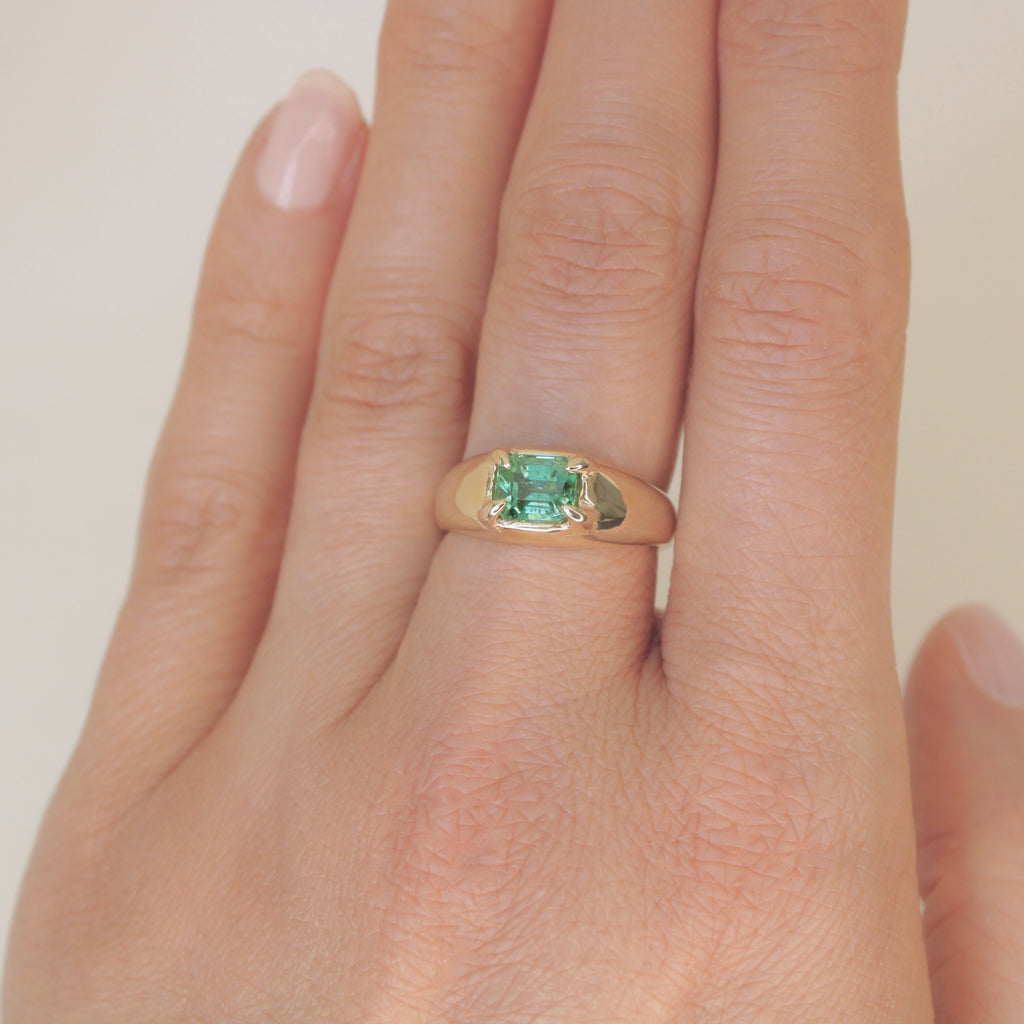 Mesa Gold Ring - Cyan Tourmaline