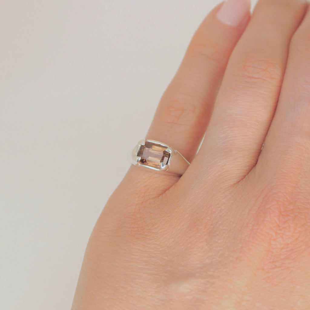 Mesa Pinky Ring - Chocolate Tourmaline