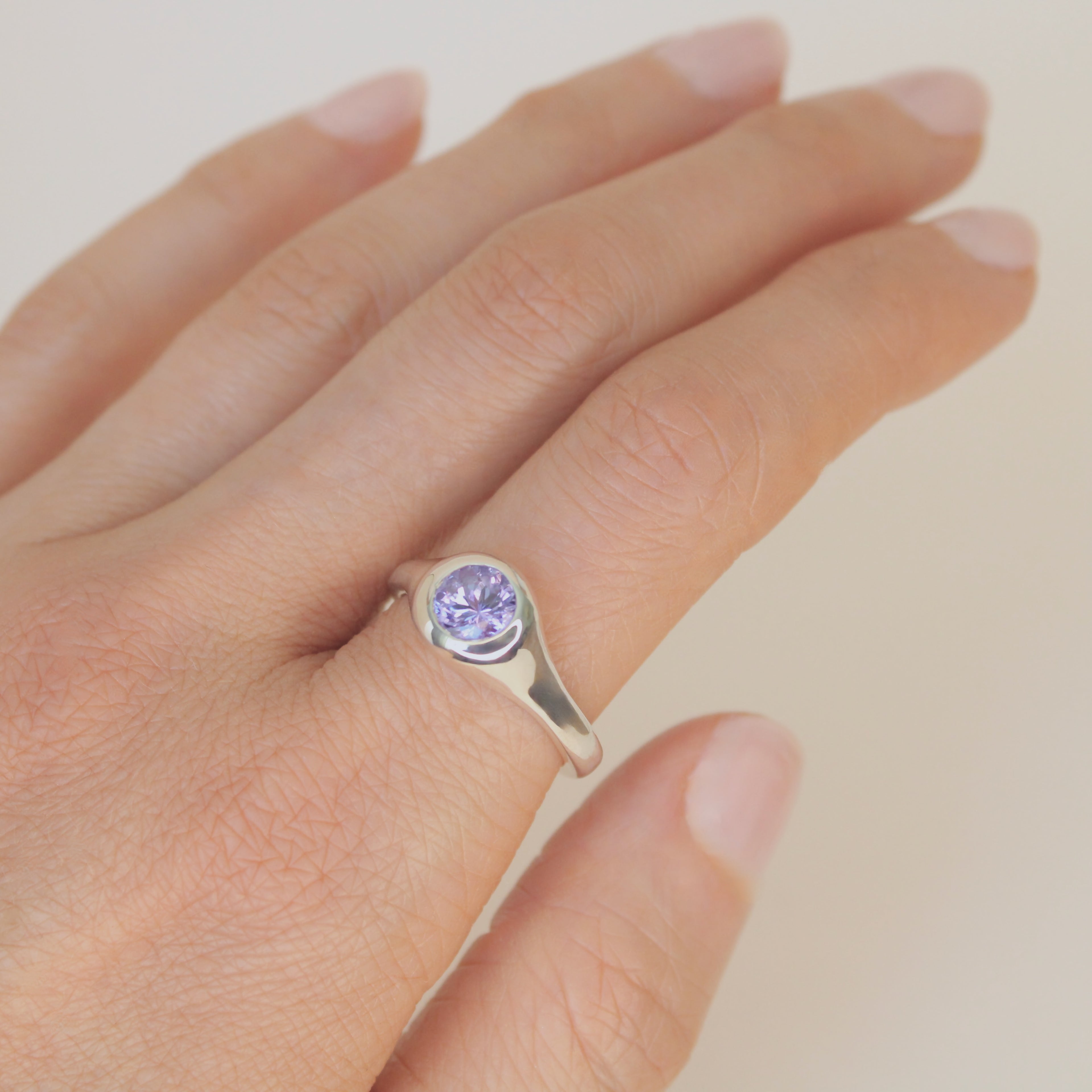 Portal Ring - Lilac Tanzanite