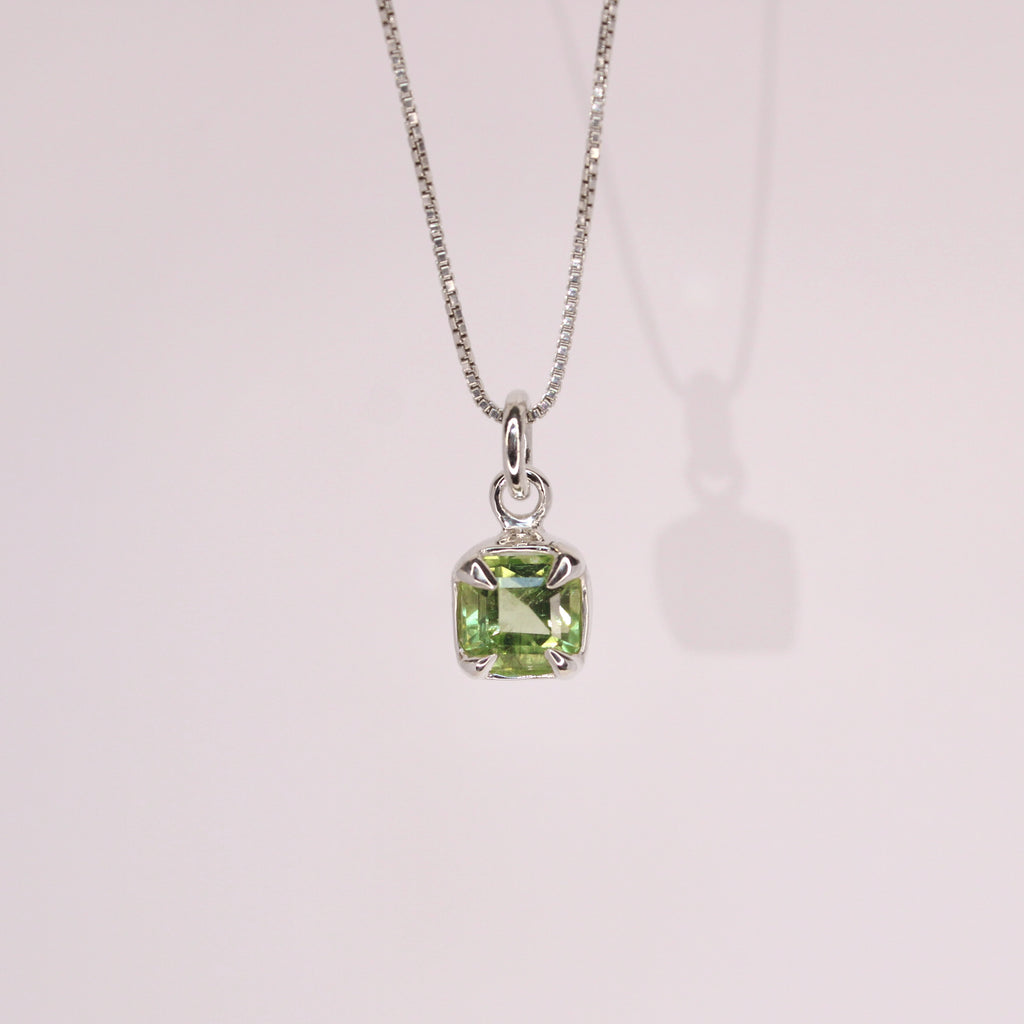 Prize Peridot Charm
