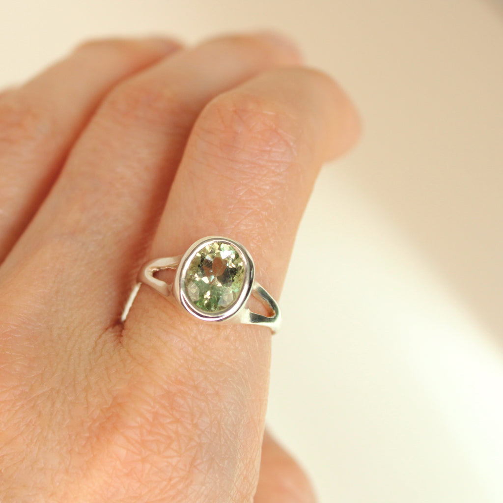 Beryl Branch Ring - Vertical