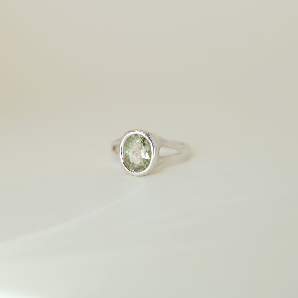 Beryl Branch Ring - Vertical