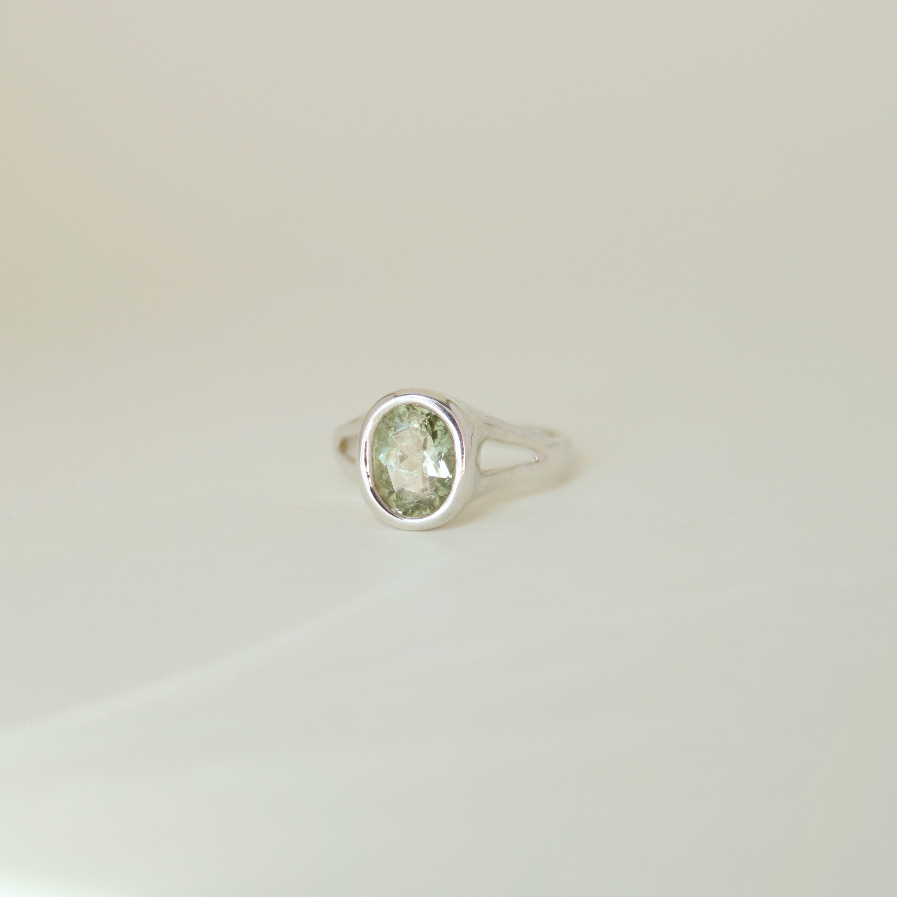 Beryl Branch Ring - Vertical