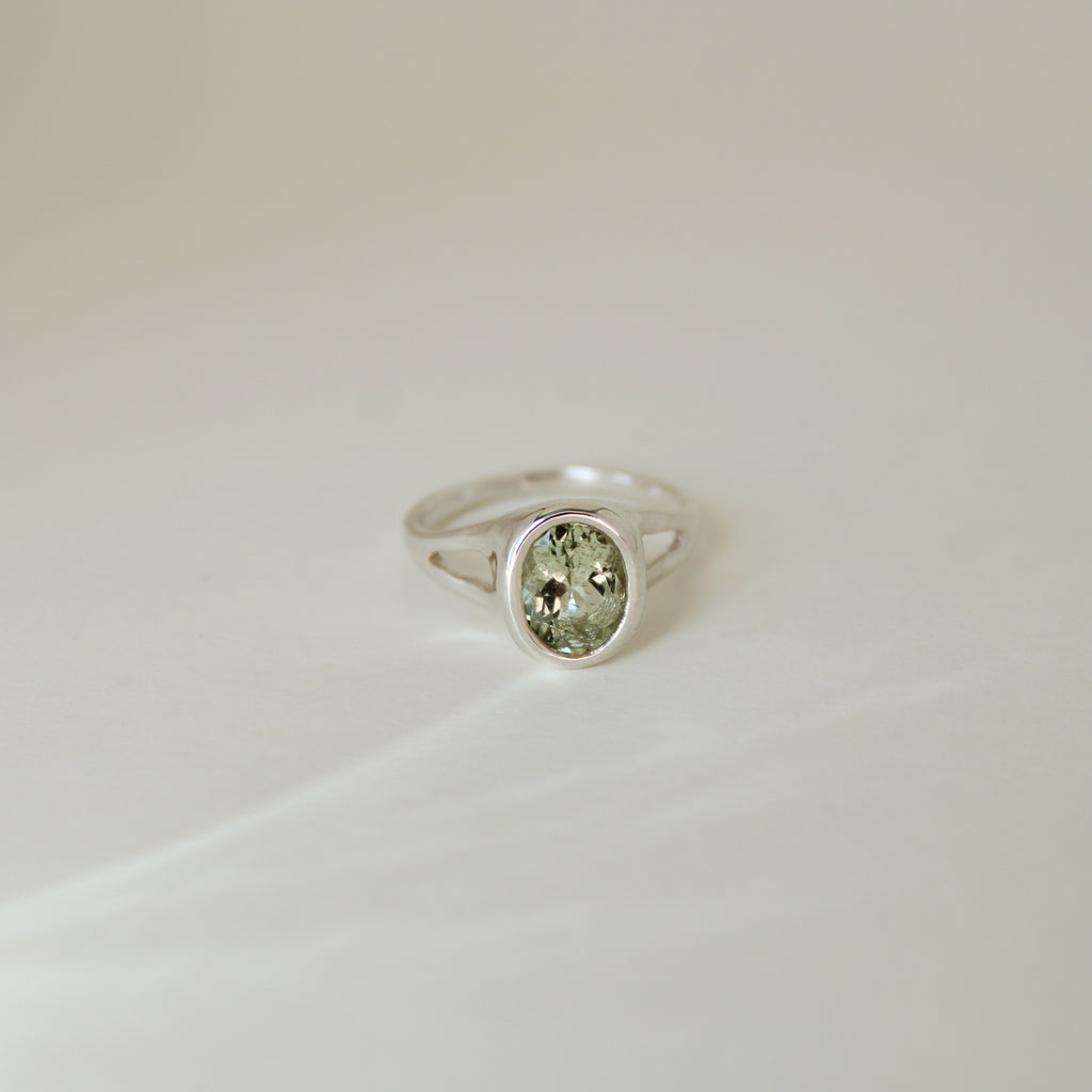 Beryl Branch Ring - Vertical