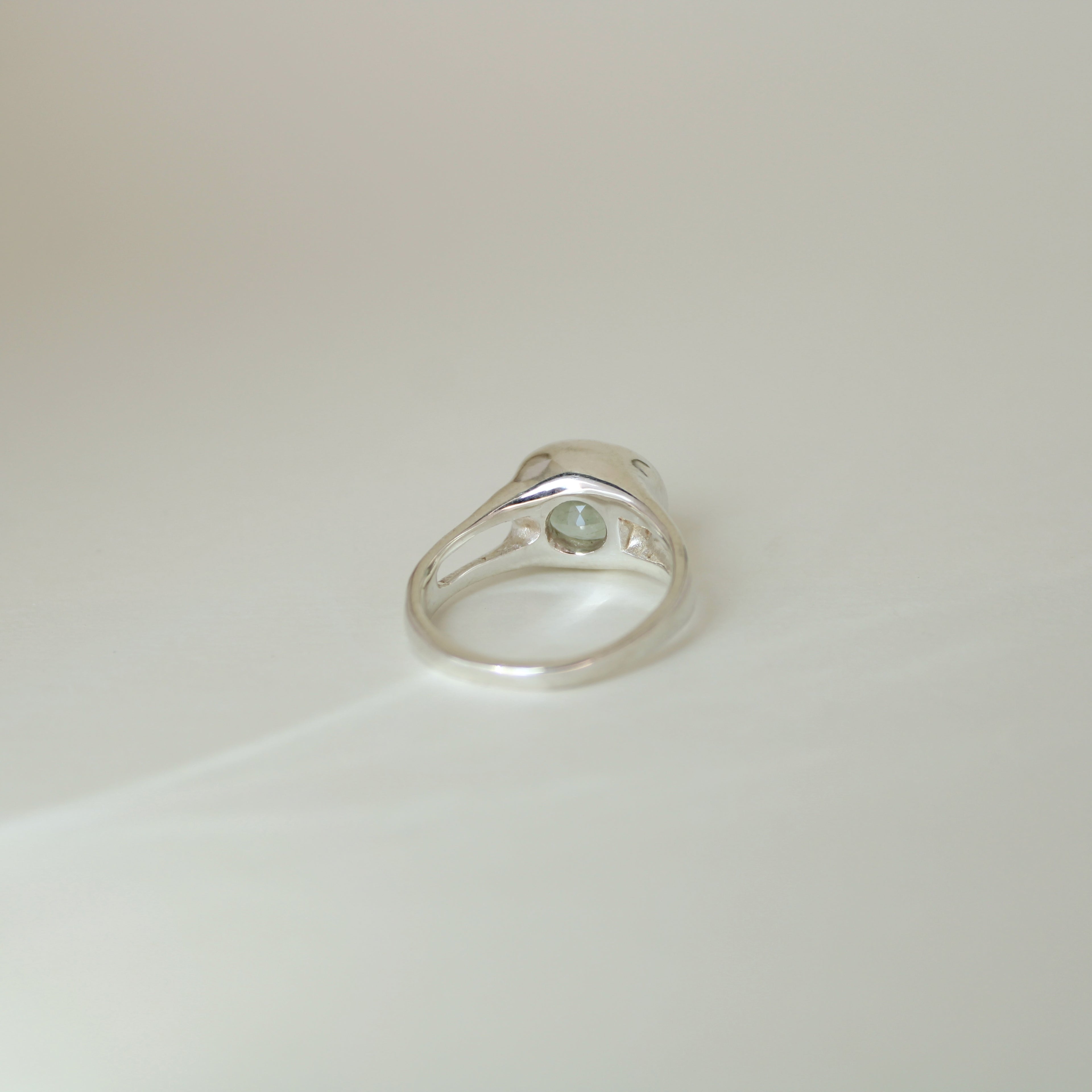 Beryl Branch Ring - Horizontal