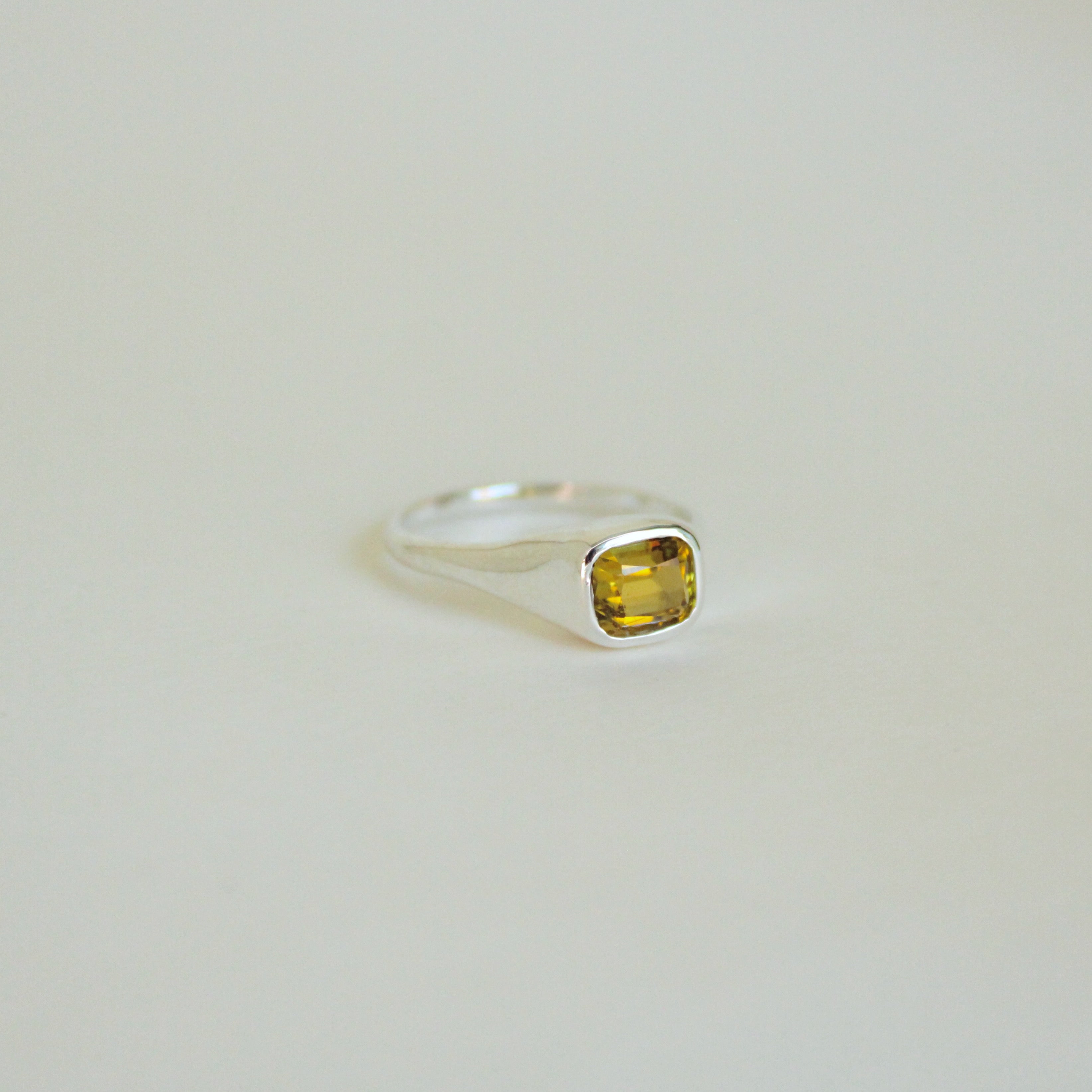 Portal Ring - Yellow Tourmaline