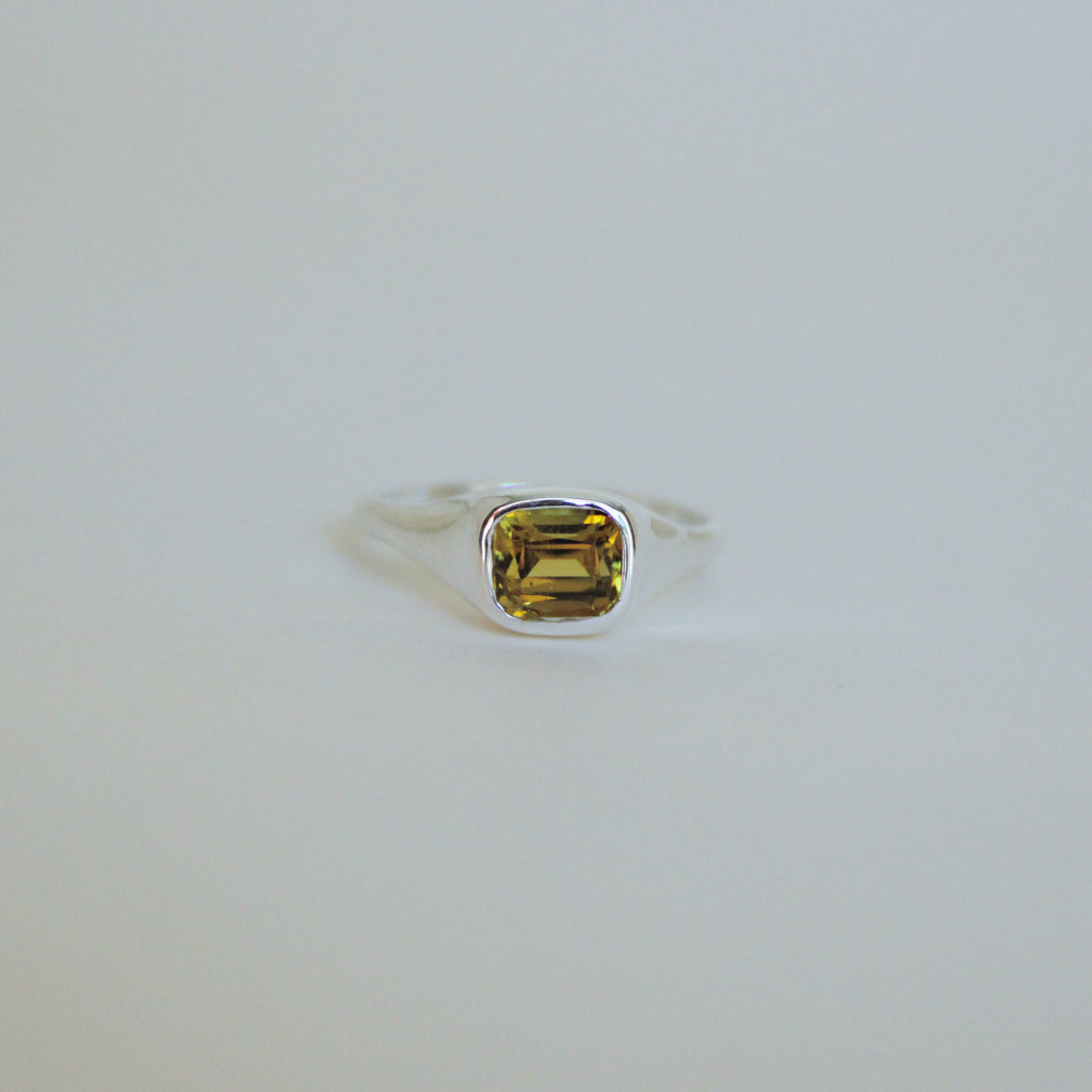 Portal Ring - Yellow Tourmaline