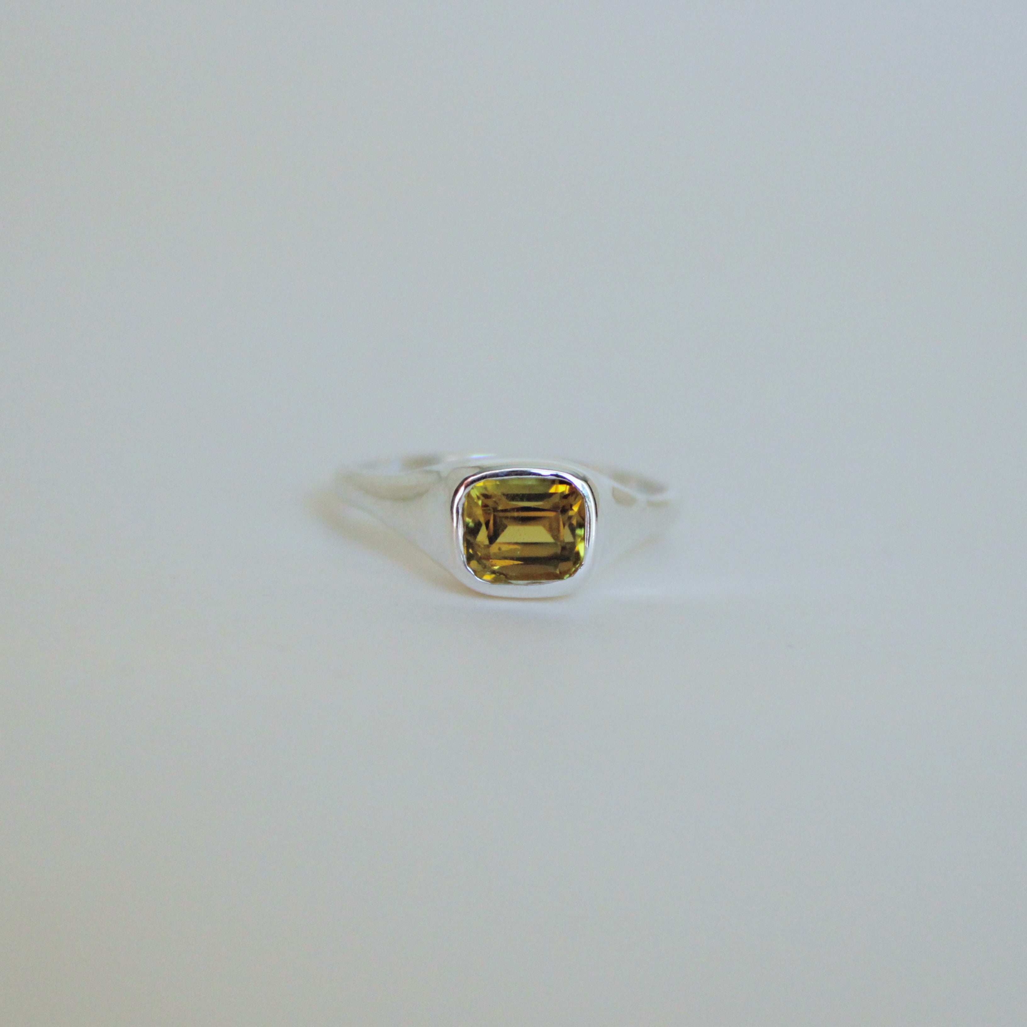 Portal Ring - Yellow Tourmaline