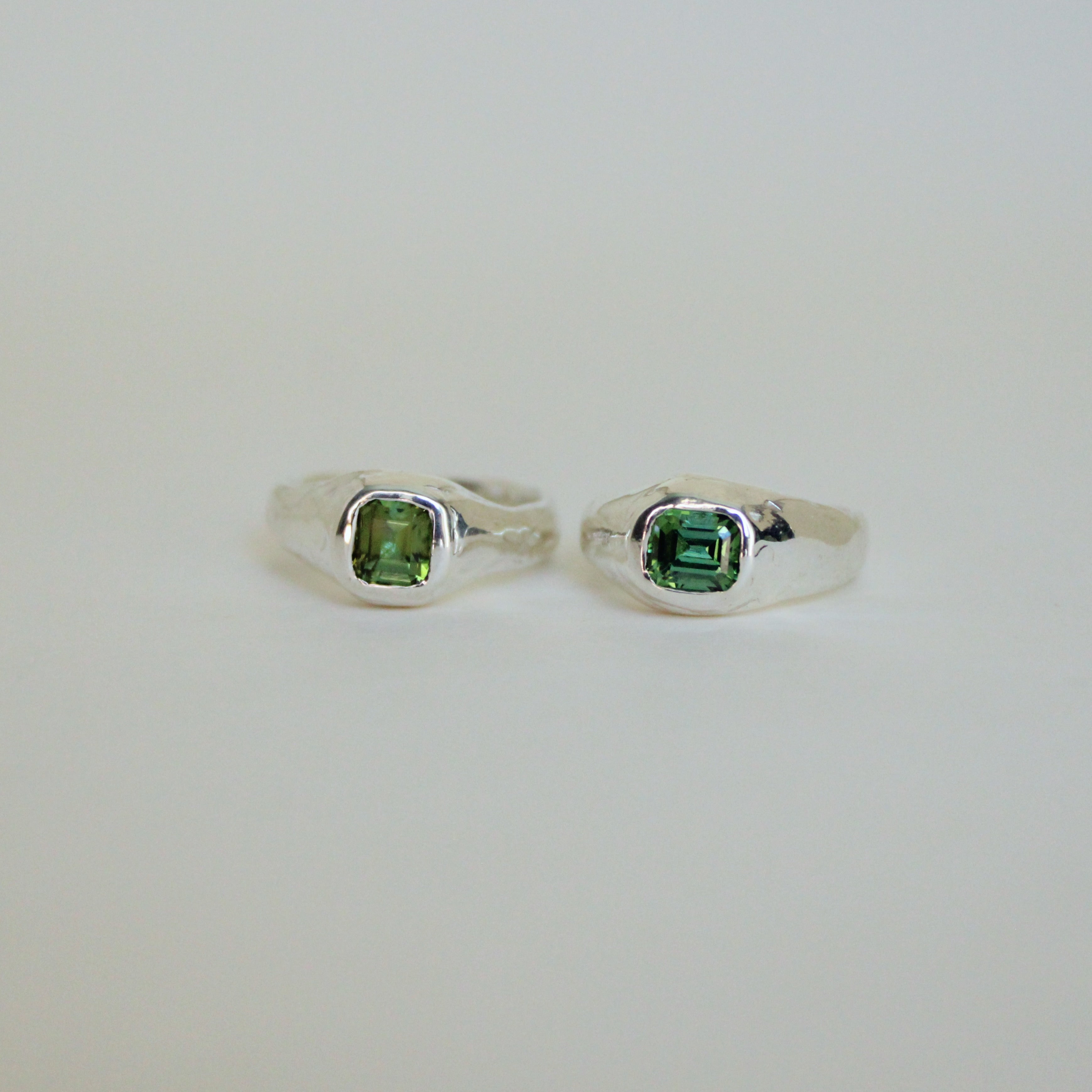 Sarn Ring Green Tourmaline - Horizontal