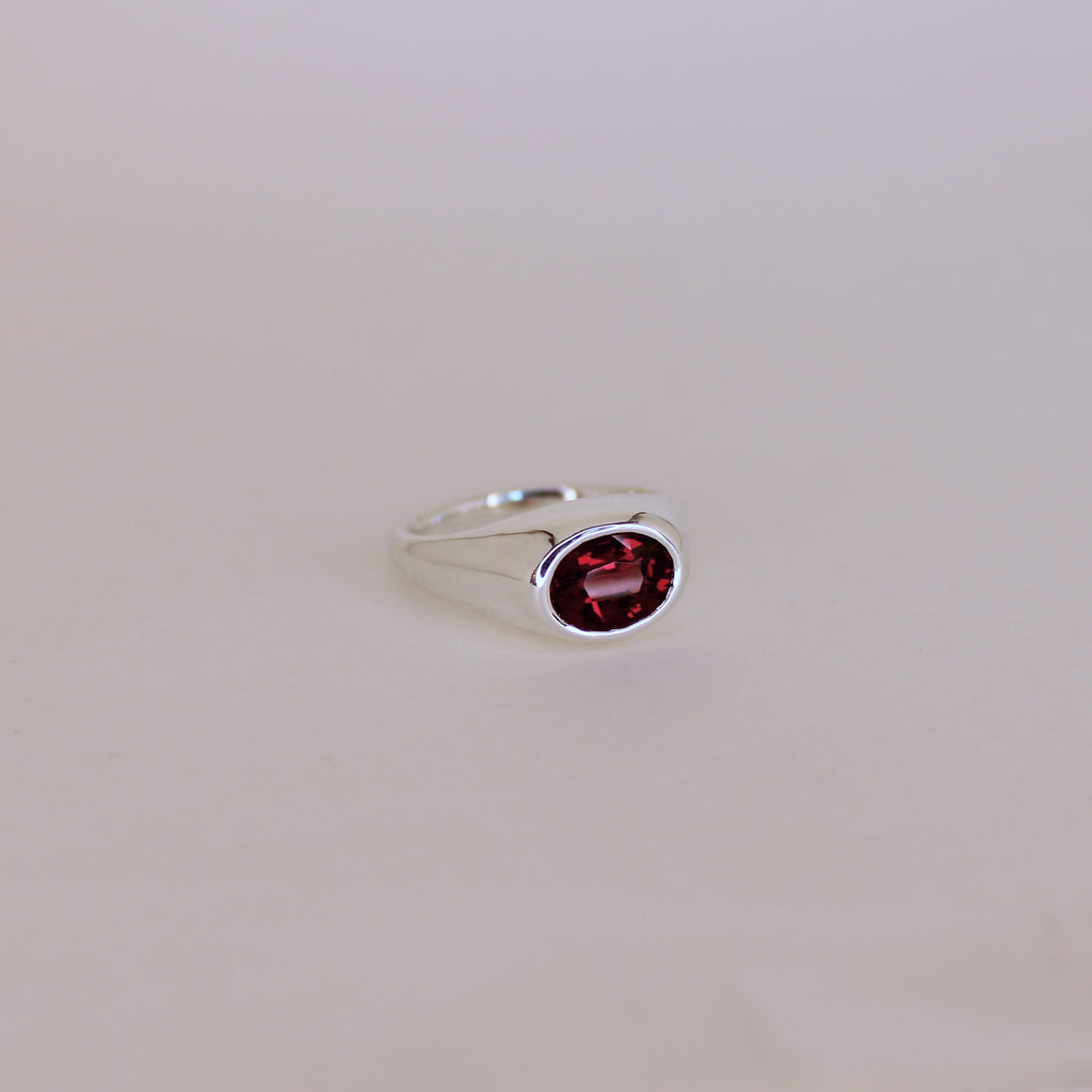 Portal Ring - Garnet