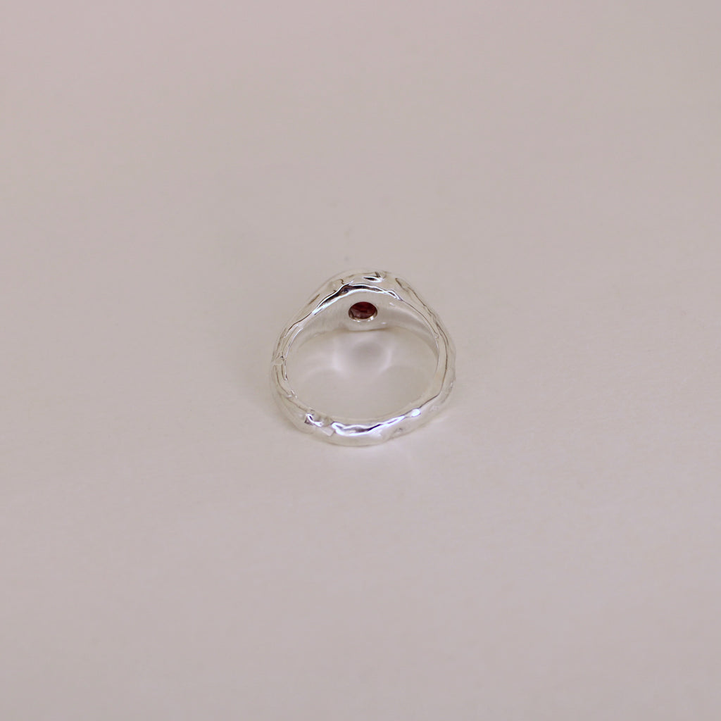 Sarn Ring Garnet