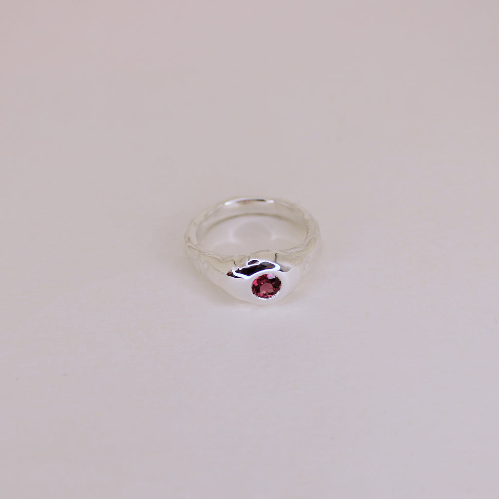 Sarn Ring Garnet